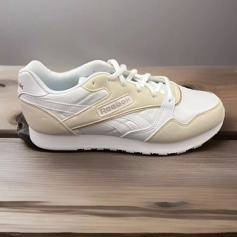 NWB Reebok Ultra Flash Women Sneakers